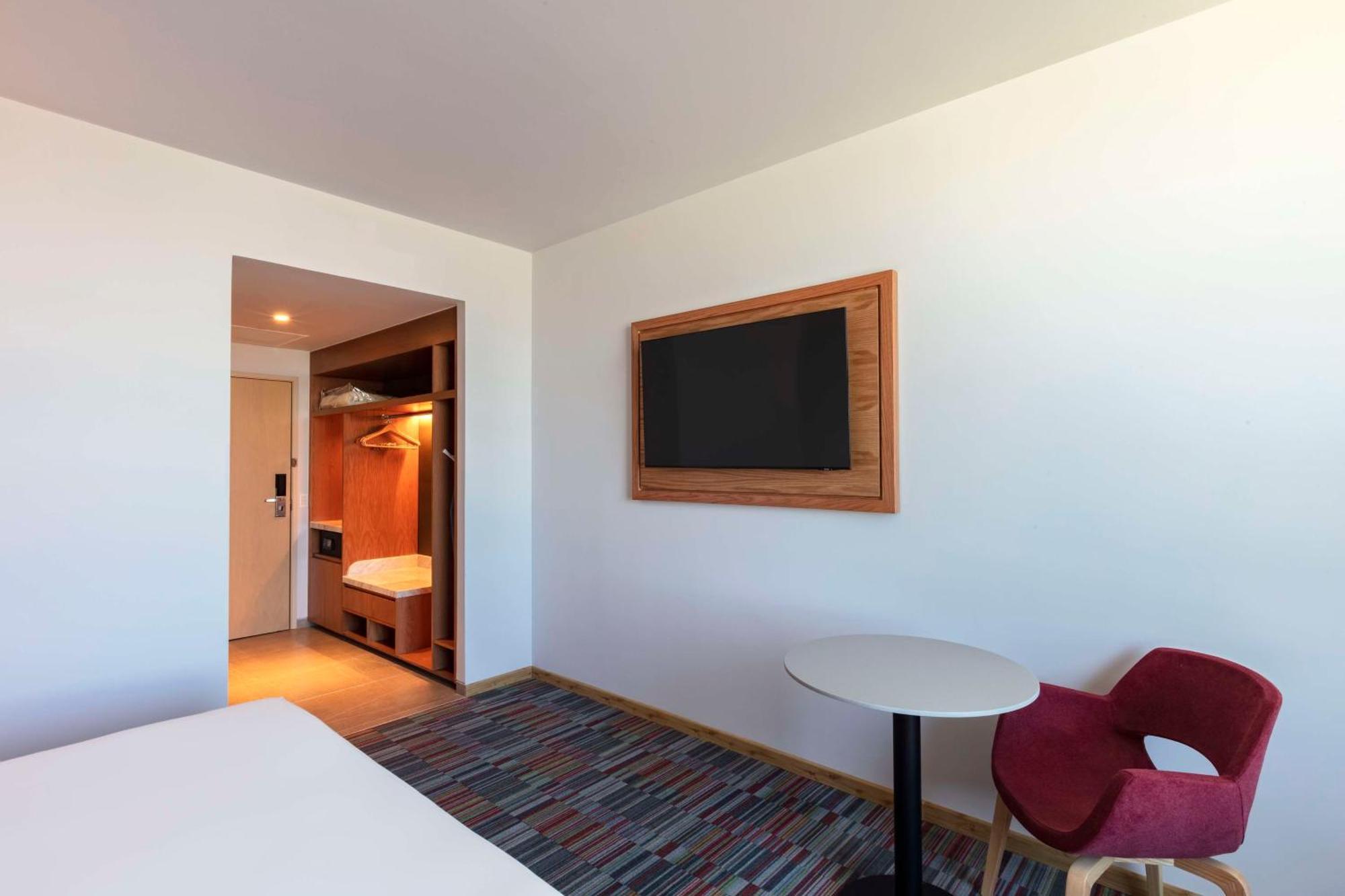 Hilton Garden Inn Guadalajara Airport El Zapote  Bagian luar foto
