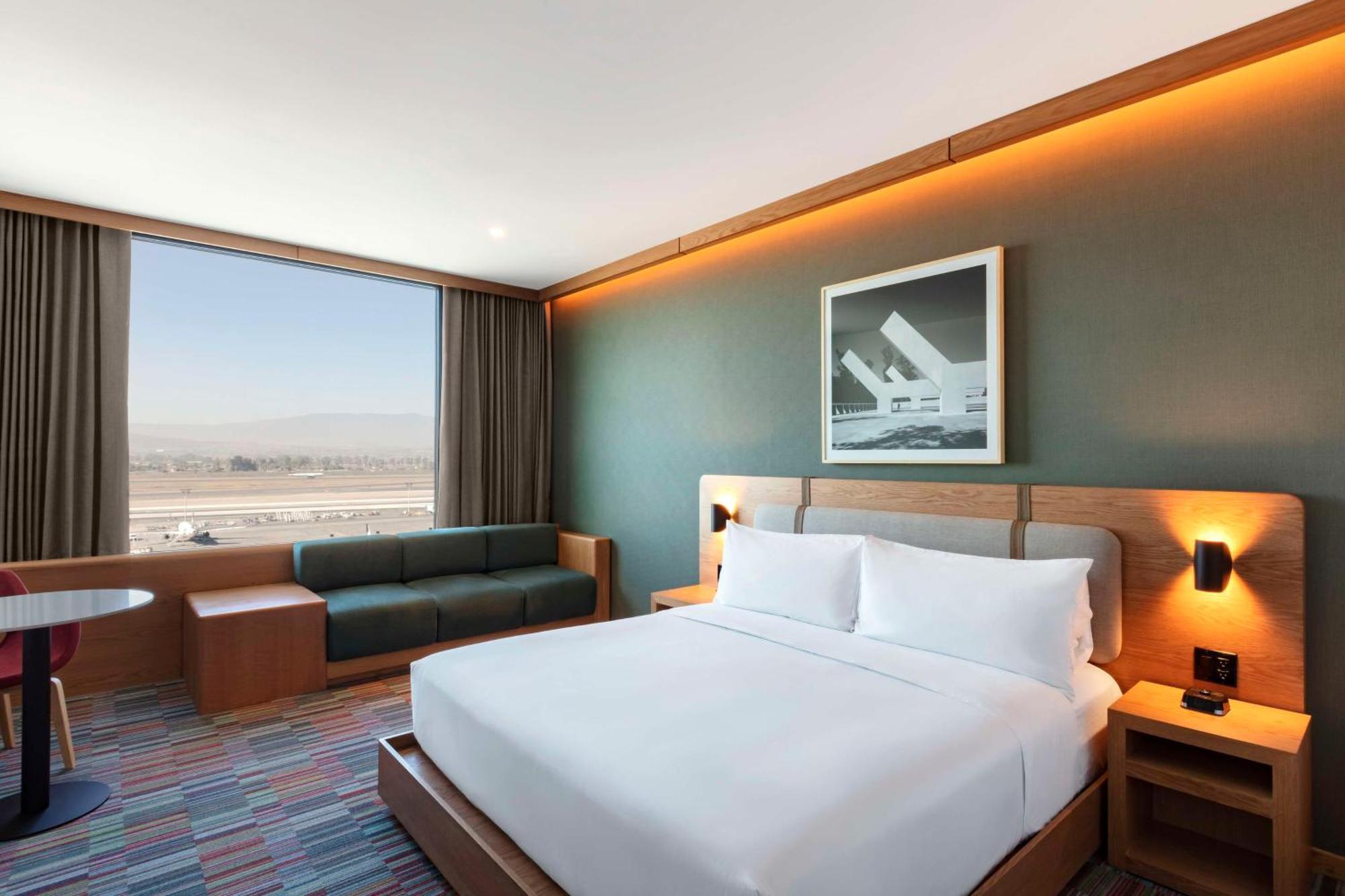 Hilton Garden Inn Guadalajara Airport El Zapote  Bagian luar foto