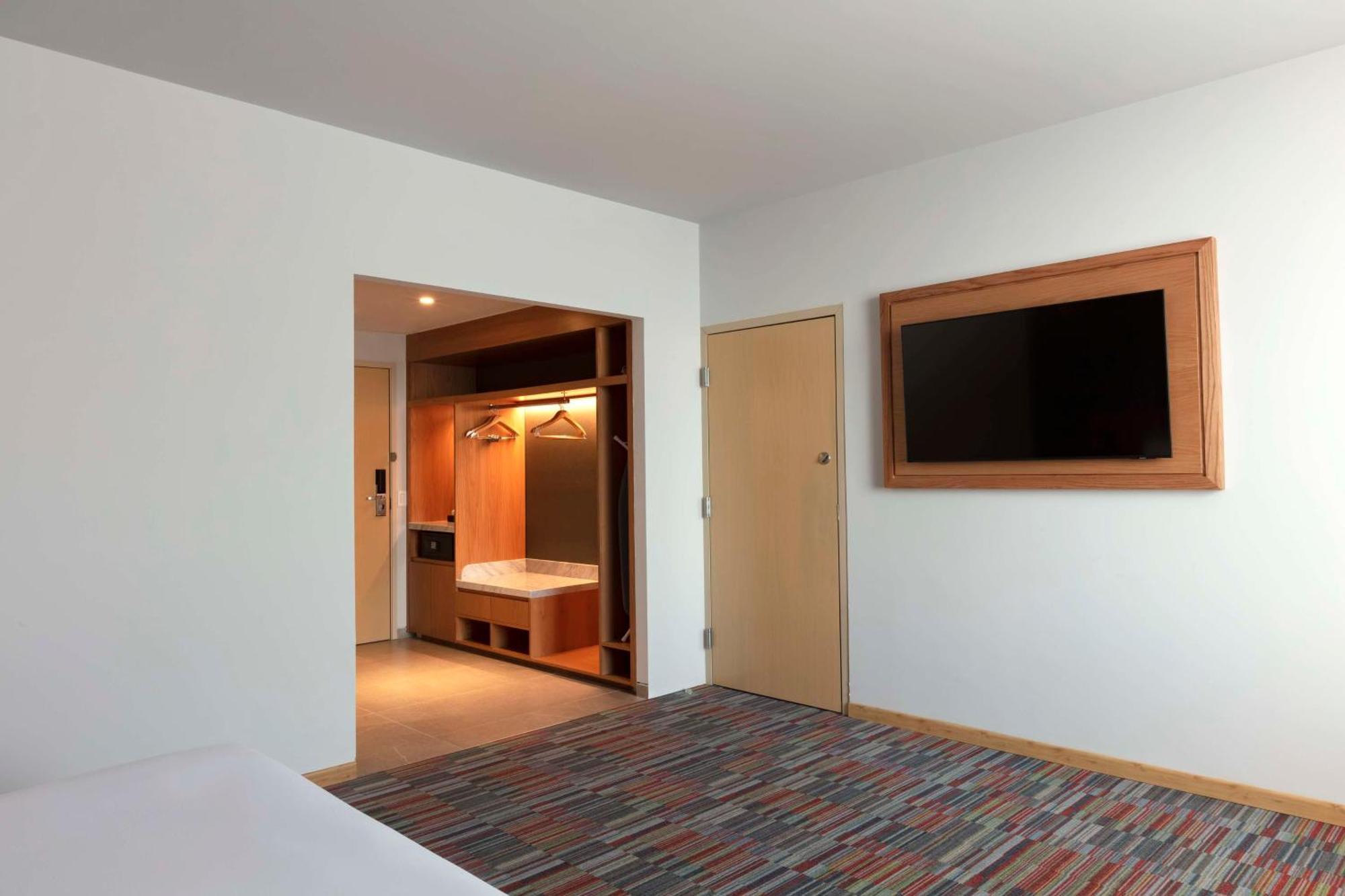 Hilton Garden Inn Guadalajara Airport El Zapote  Bagian luar foto