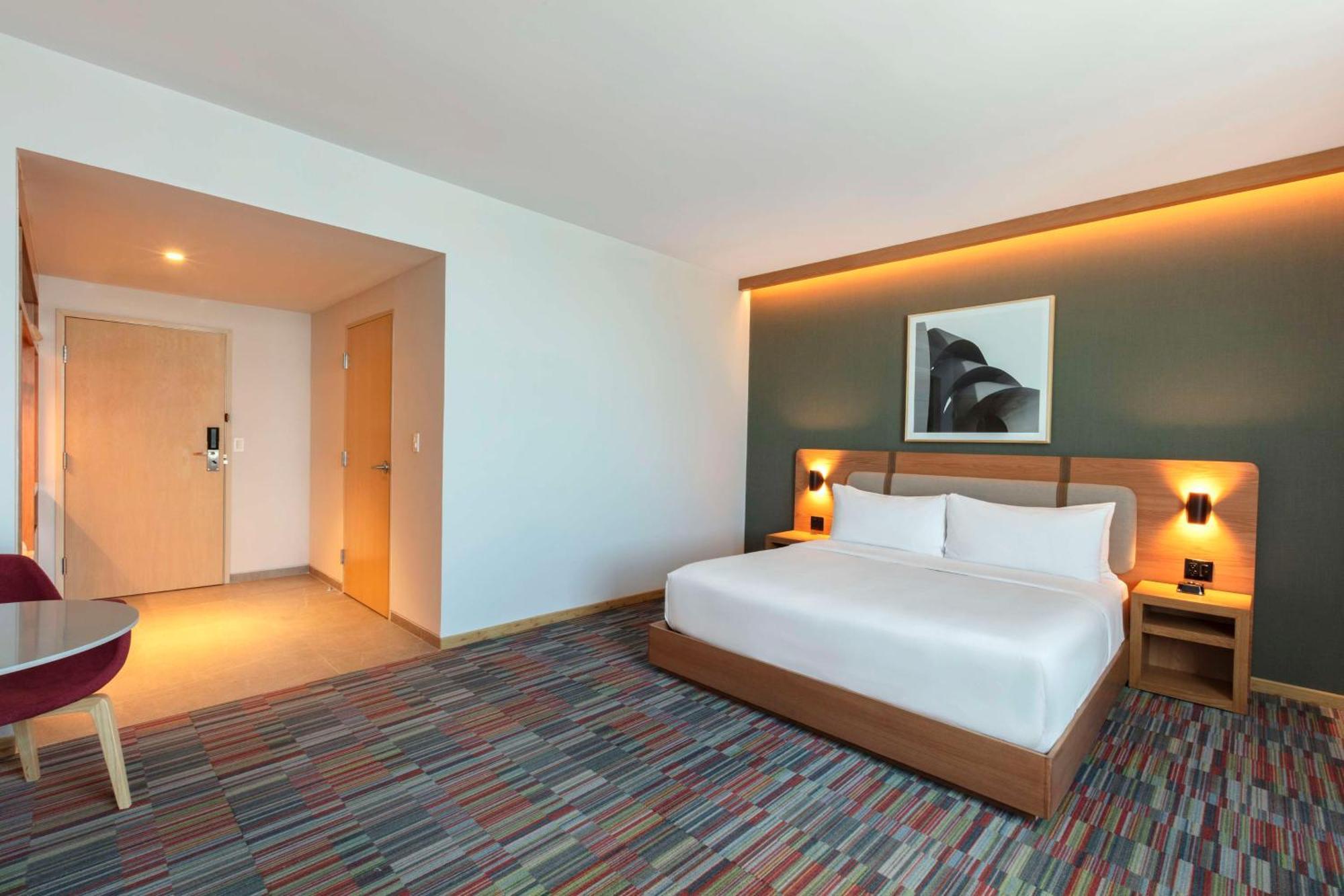 Hilton Garden Inn Guadalajara Airport El Zapote  Bagian luar foto