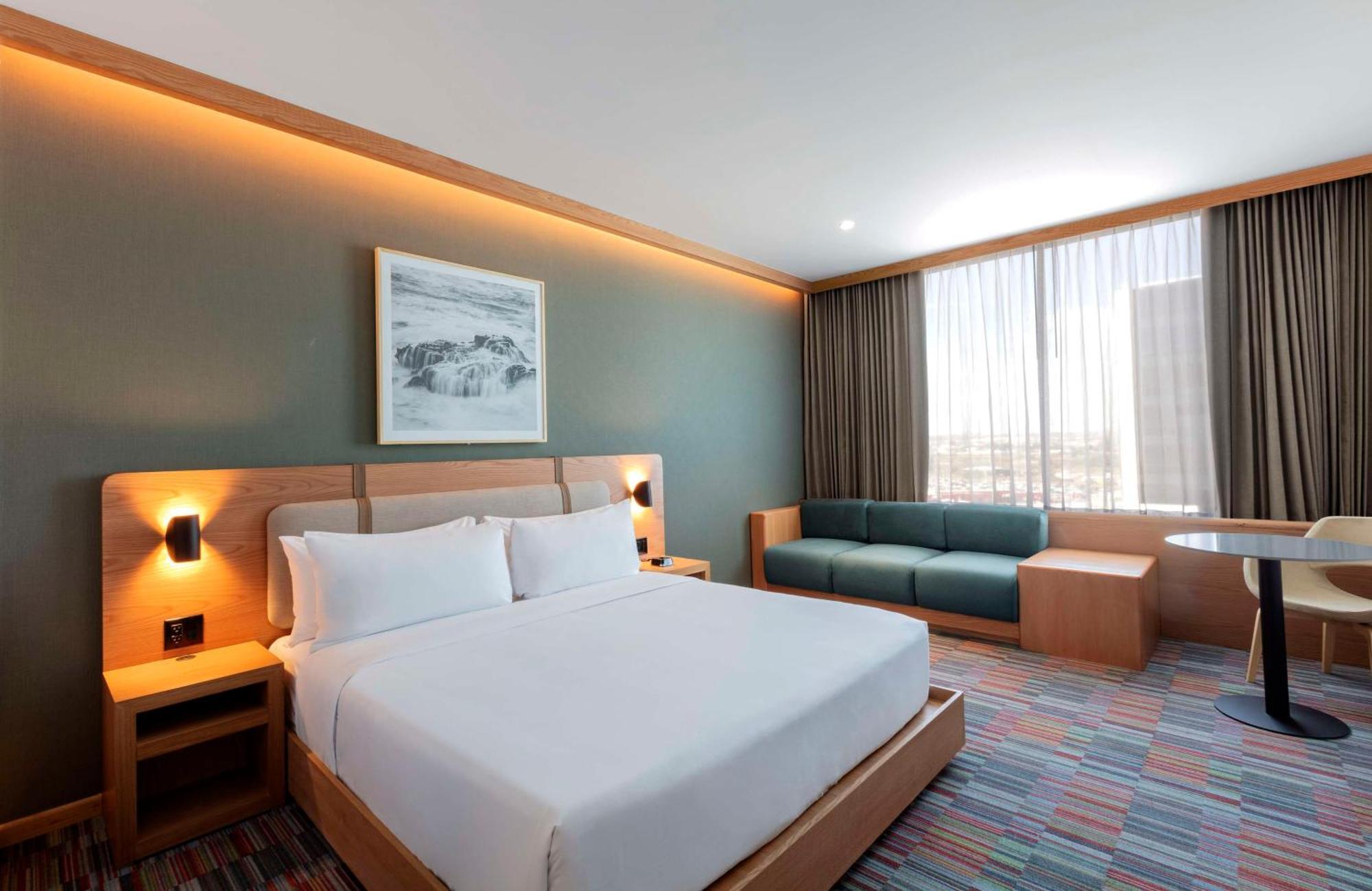 Hilton Garden Inn Guadalajara Airport El Zapote  Bagian luar foto