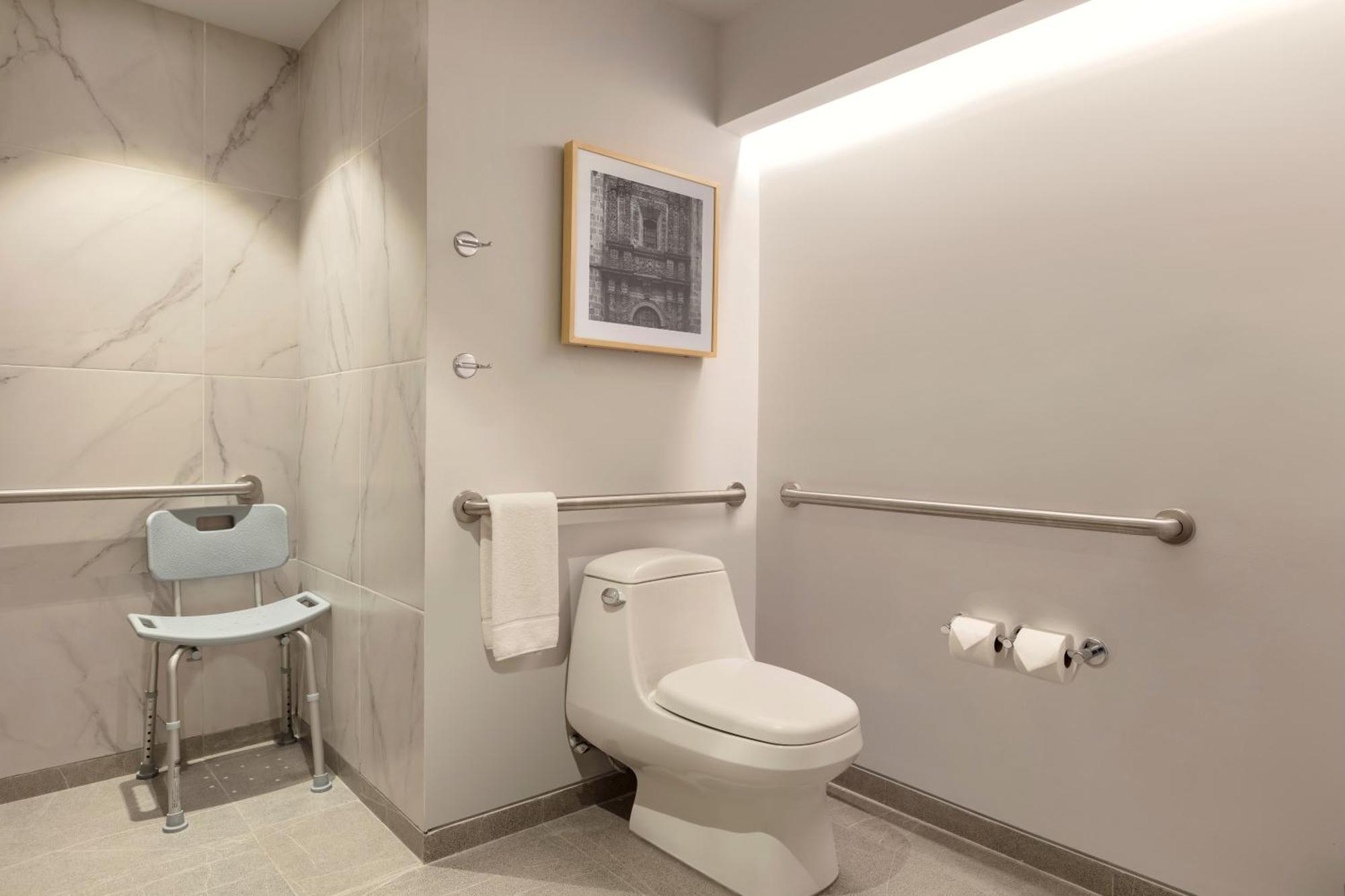 Hilton Garden Inn Guadalajara Airport El Zapote  Bagian luar foto