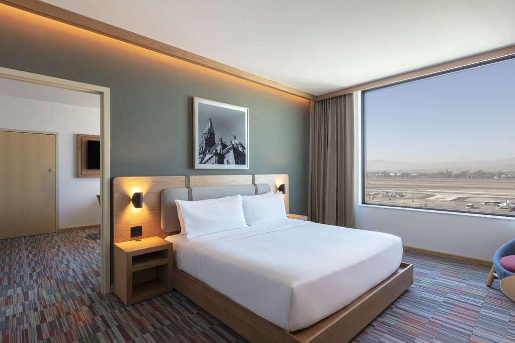 Hilton Garden Inn Guadalajara Airport El Zapote  Ruang foto